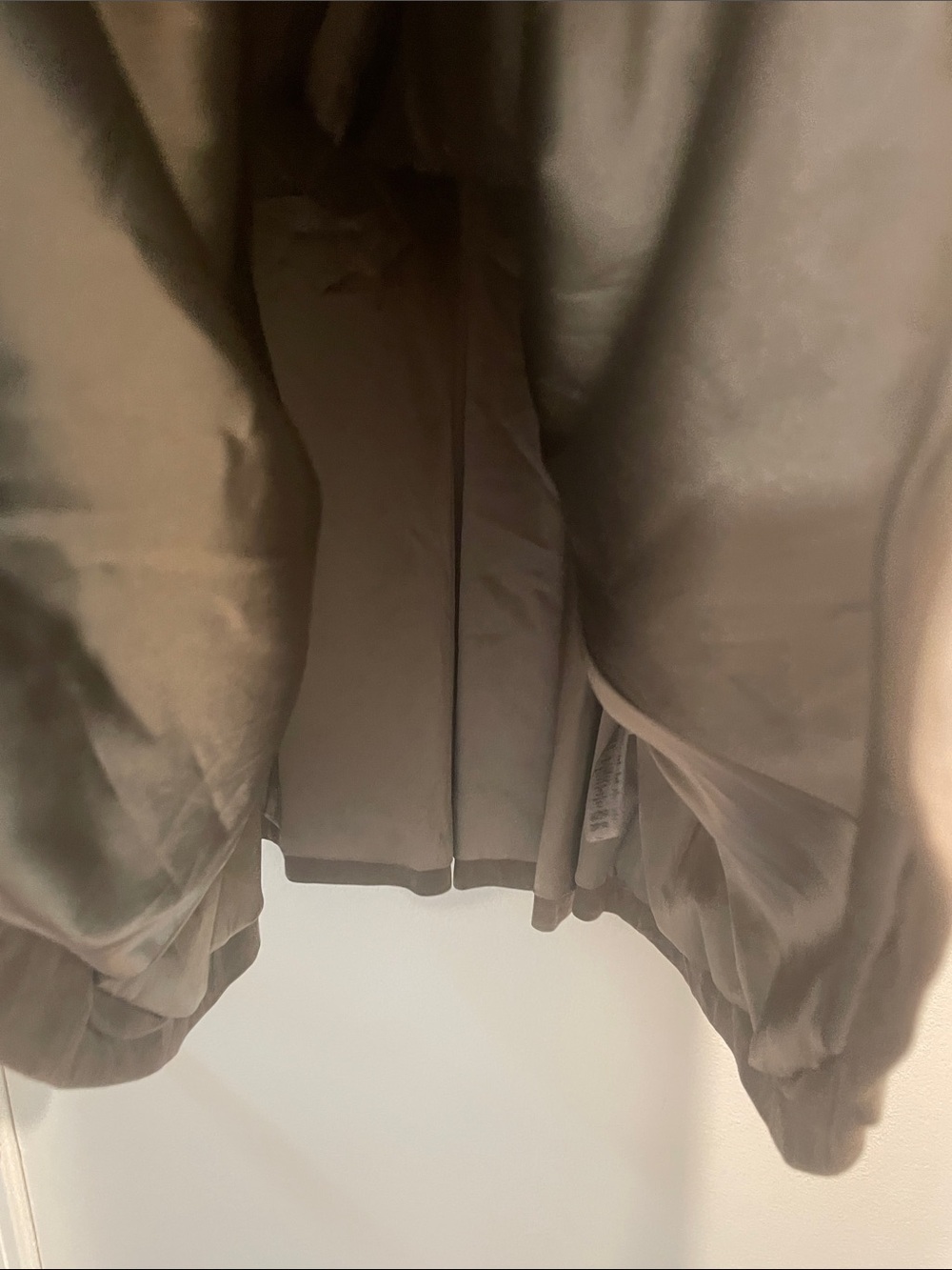 Armani Exchange Two-Tone Taupe a
Gray Goat & Lamb Leather Skater Lined Midi Dres - Picture 5 of 16
